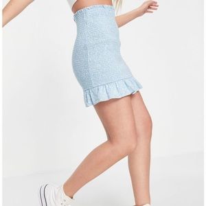 NWT Abercrombie & Fitch Smocked‎ Mini Skirt Light Blue Floral Size Medium Ruffle